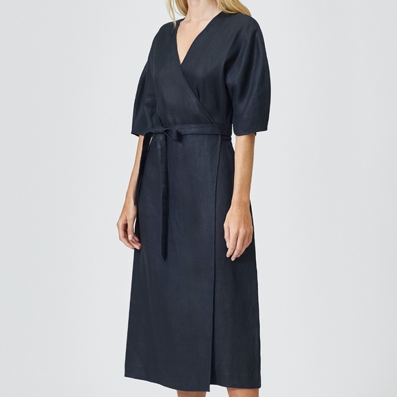 EQUIPMENT Short Sleeve Frecia Linen Wrap Dress in Eclipse Size XS - Picture 3 of 5